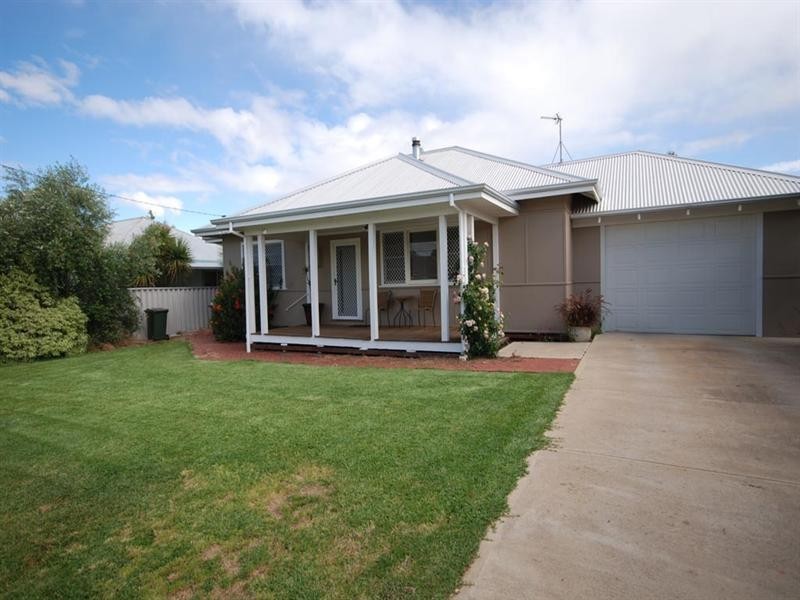 43 Ensign Street, Narrogin WA 6312