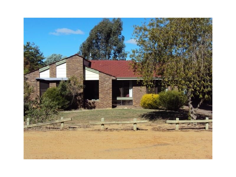 197 Narrakine Road, Narrogin WA 6312
