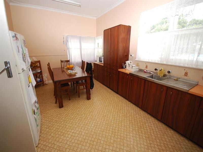 77 Ensign Street, Narrogin WA 6312