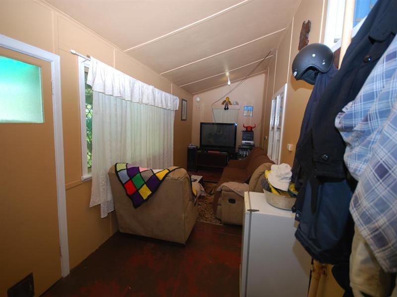 77 Ensign Street, Narrogin WA 6312