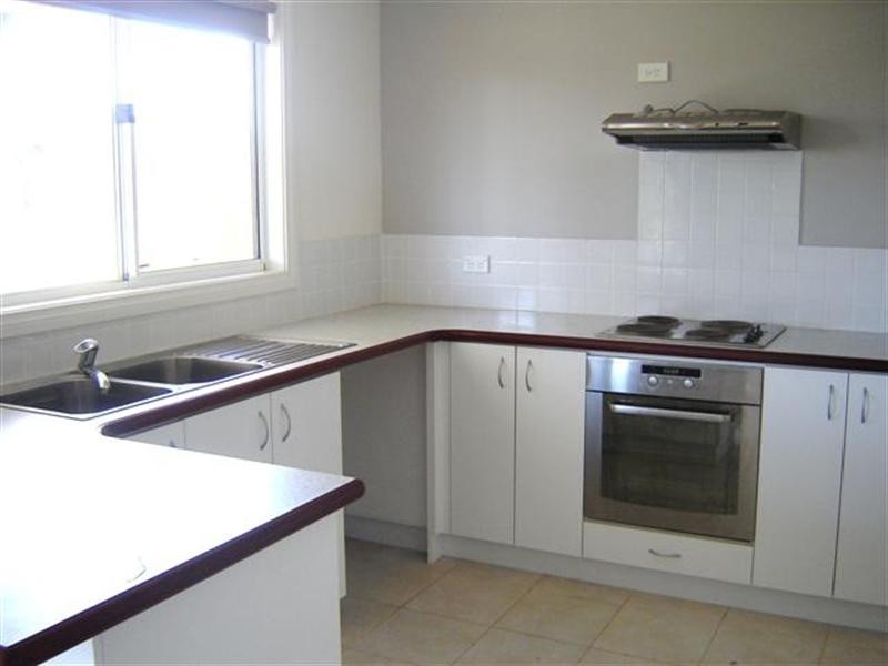 16 Christie Street, Ranford WA 6390