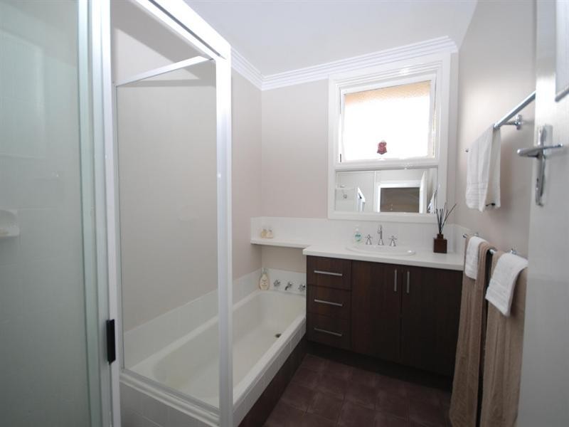 21 May Street, Narrogin WA 6312