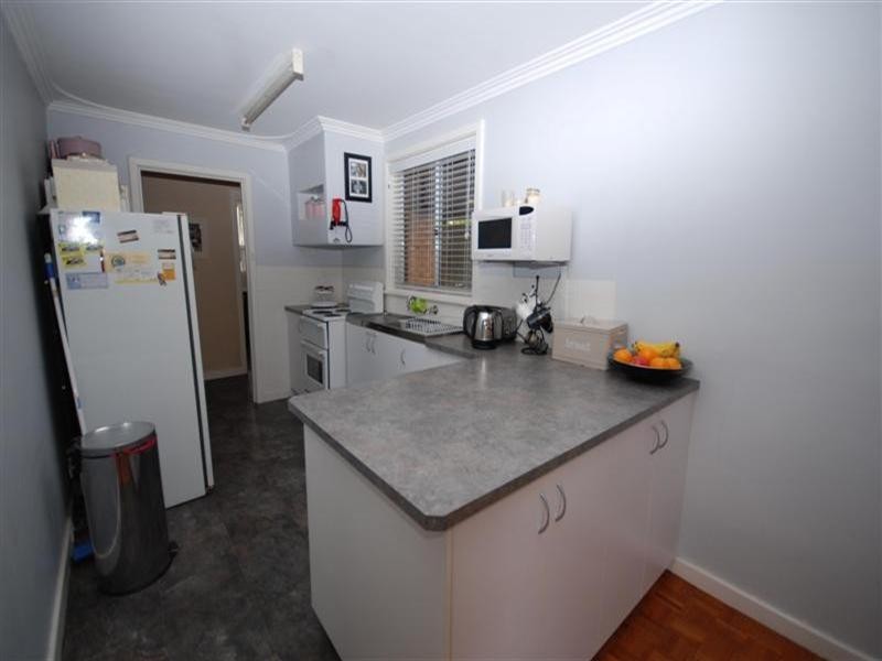 21 May Street, Narrogin WA 6312