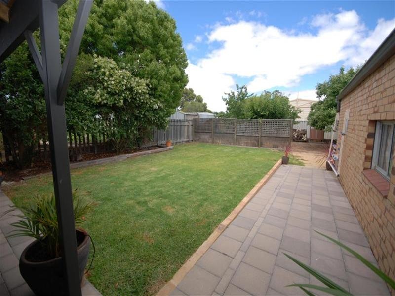 21 May Street, Narrogin WA 6312