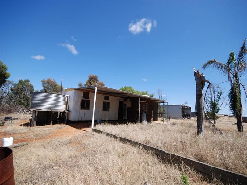 20271 GREAT SOUTHERN Highway, Highbury WA 6313