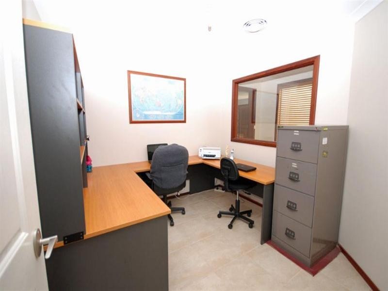 24 Butler Street, Narrogin WA 6312