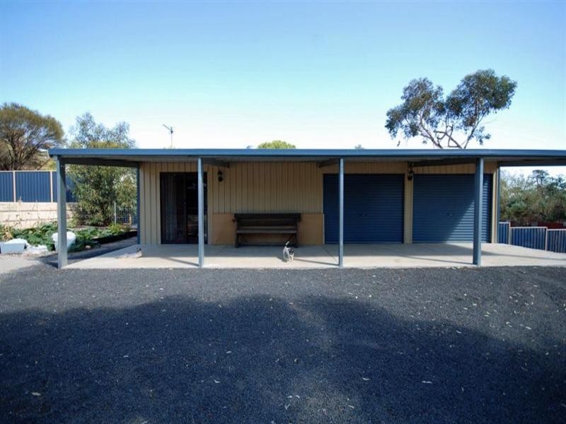 24 Butler Street, Narrogin WA 6312