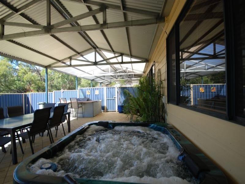 24 Butler Street, Narrogin WA 6312