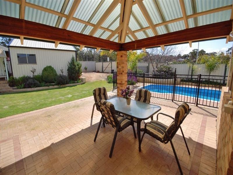 2 Parry Court, Narrogin WA 6312