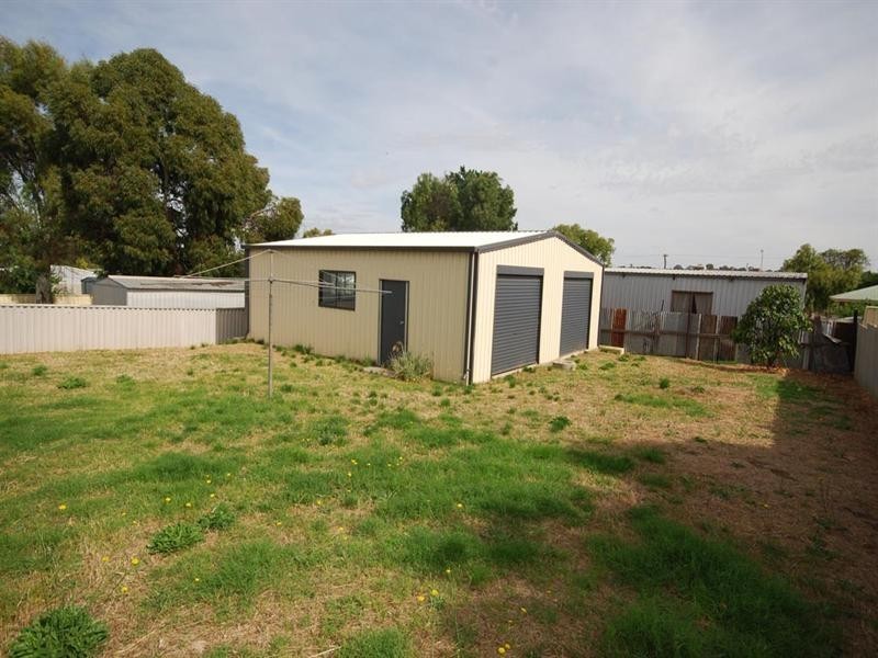 83 Fox Street, Narrogin WA 6312
