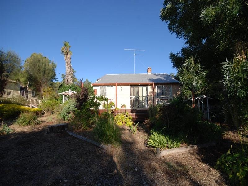 35 Argus Street, Narrogin WA 6312