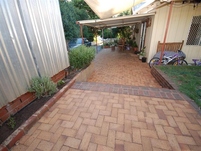 35 Argus Street, Narrogin WA 6312