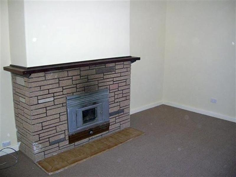 4 Rossolloty Street, Williams WA 6391