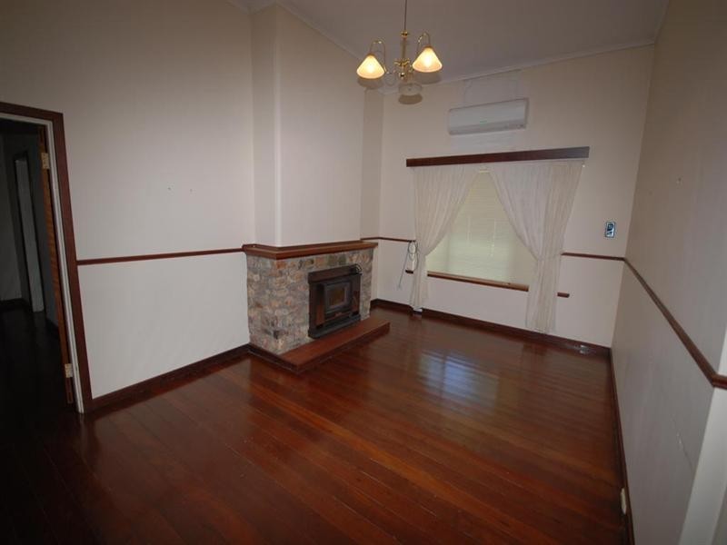 9 Butler Street, Narrogin WA 6312