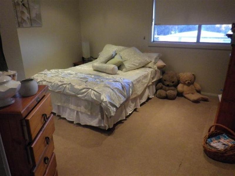 10 Dunmall Drive, Wandering WA 6308