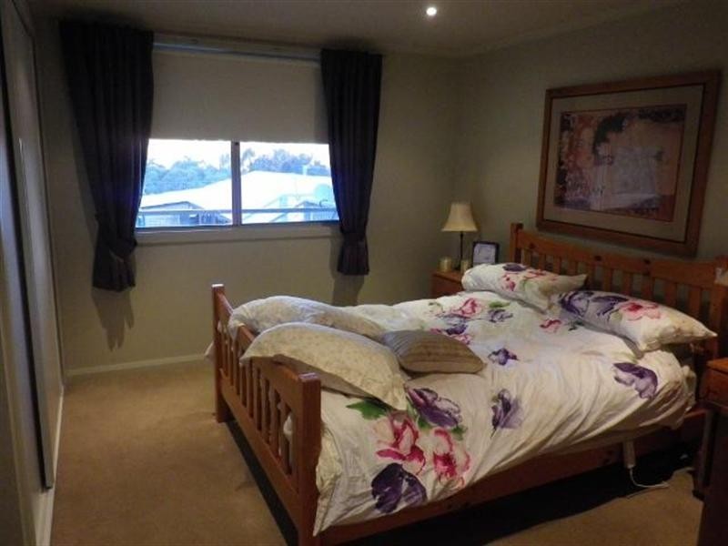 10 Dunmall Drive, Wandering WA 6308