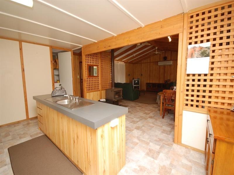 16 Fry Street, Williams WA 6391