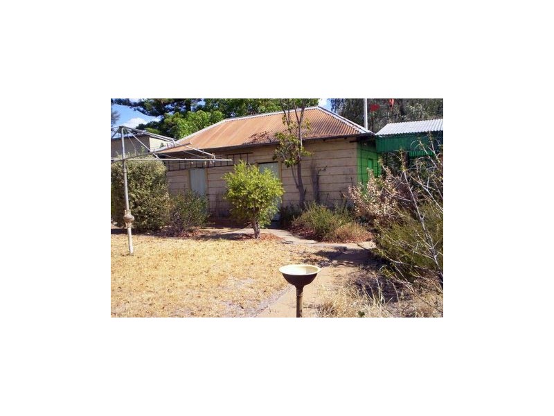 32 Dalton Street, Yealering WA 6372