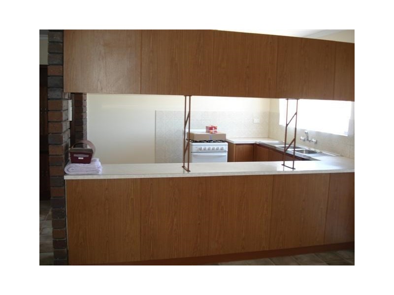 5 Falcon Street, Narrogin WA 6312