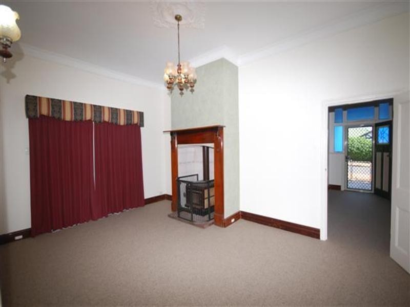 37 Grant Street, Narrogin WA 6312