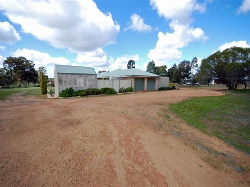 19 Sirdar Street, Wagin WA 6315