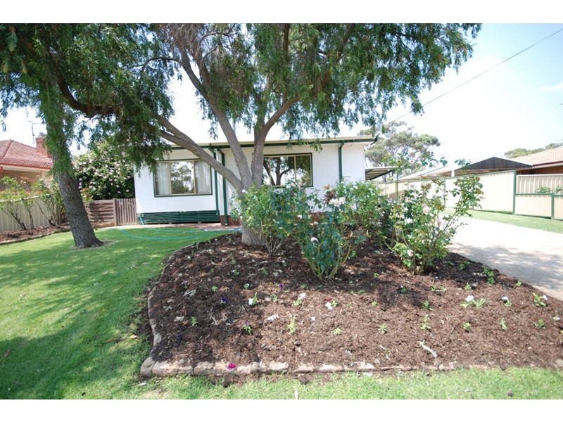 29 Hale Street, Narrogin WA 6312