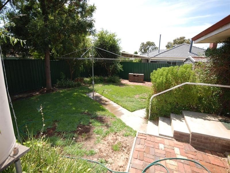 5 Clark Street, Narrogin WA 6312