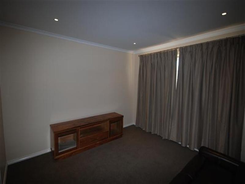 67 Falcon Street, Narrogin WA 6312