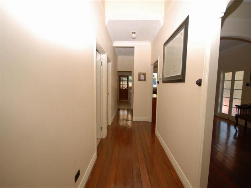 8 Falcon Street, Narrogin WA 6312