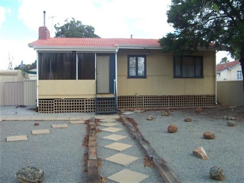 7 Andrews Street, Narrogin WA 6312