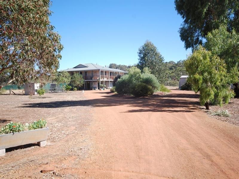 301 Richmond Street, Williams WA 6391