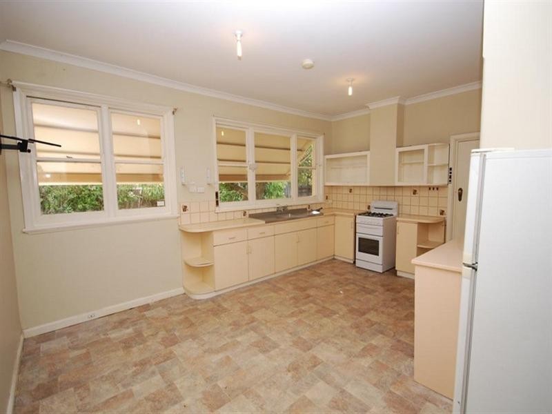 16a Furnival Street, Narrogin WA 6312