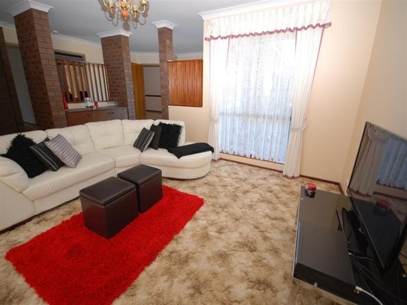 15 Narrakine Road, Narrogin WA 6312