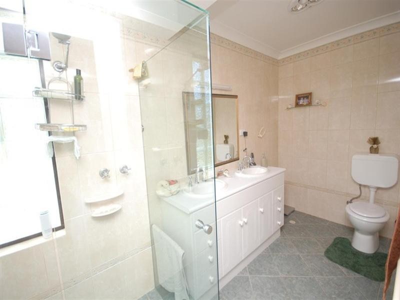 15 Narrakine Road, Narrogin WA 6312