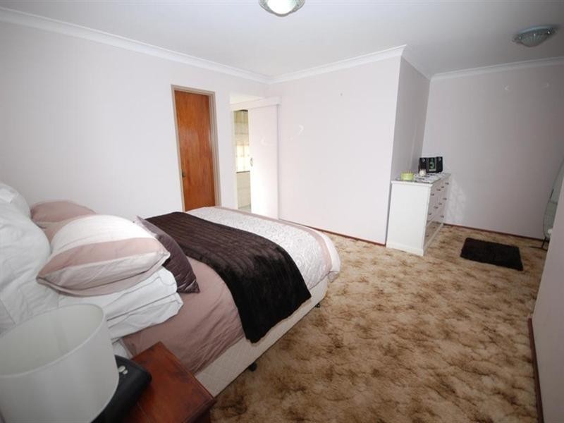 15 Narrakine Road, Narrogin WA 6312