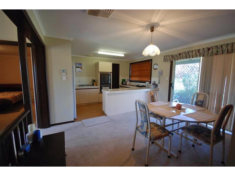 7 Dellar Street, Narrogin WA 6312