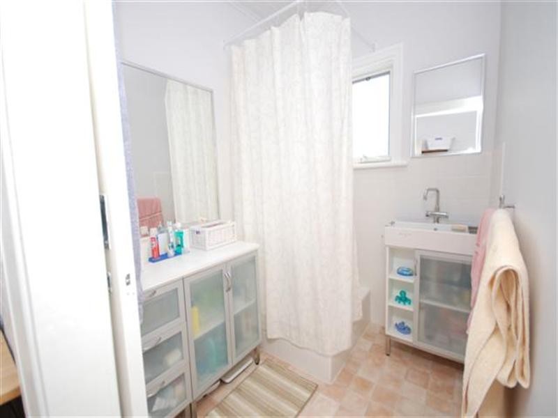 27 Clayton Road, Narrogin WA 6312