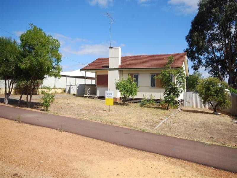 23 Roe Street, Narrogin WA 6312