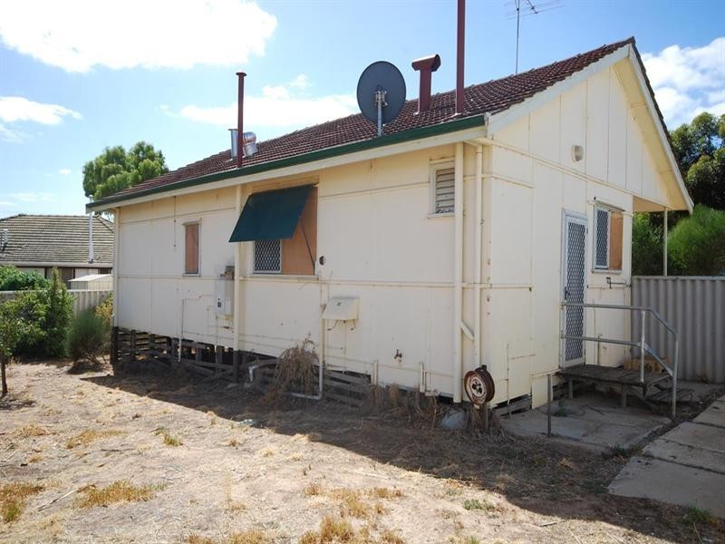 23 Roe Street, Narrogin WA 6312