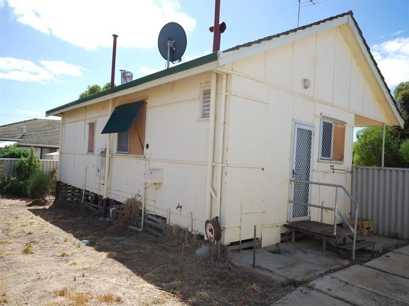 23 Roe Street, Narrogin WA 6312