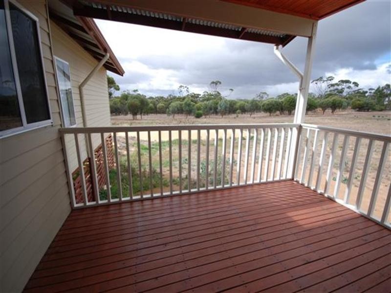 39 Beeston Street, Cuballing WA 6311