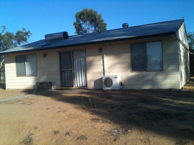 3 Codgatotine-Mooterdine Road, Wandering WA 6308