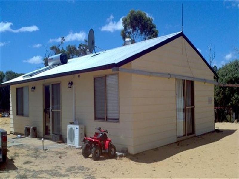 3 Codgatotine-Mooterdine Road, Wandering WA 6308