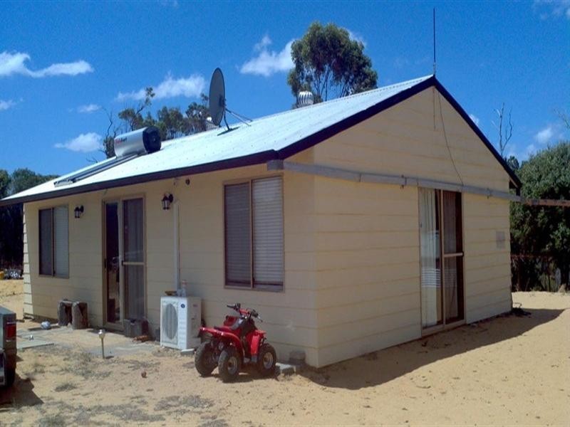 3 Codgatotine-Mooterdine Road, Wandering WA 6308