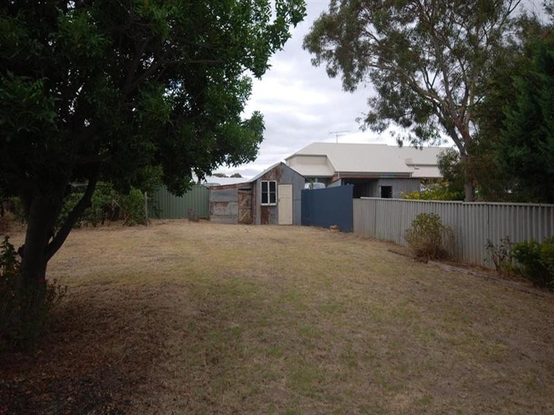 26 Falcon Street, Narrogin WA 6312