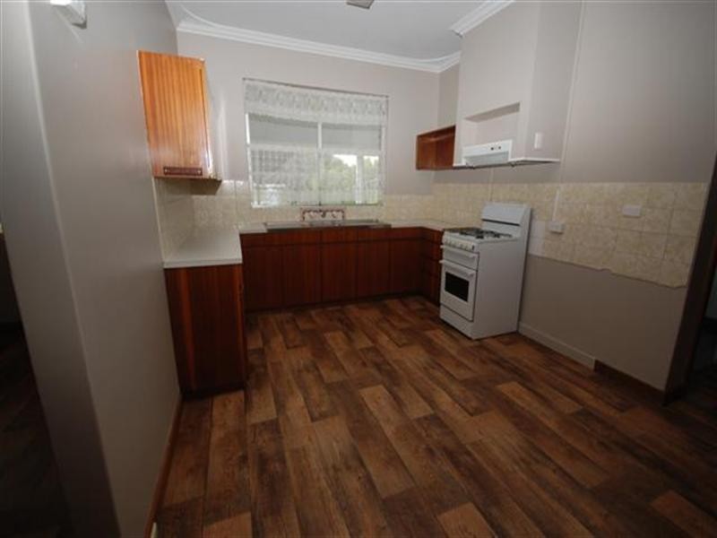34 Dellar Street, Narrogin WA 6312