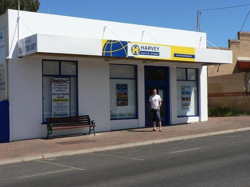 90 Albany Highway, Kojonup WA 6395