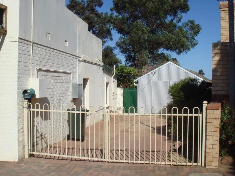 90 Albany Highway, Kojonup WA 6395