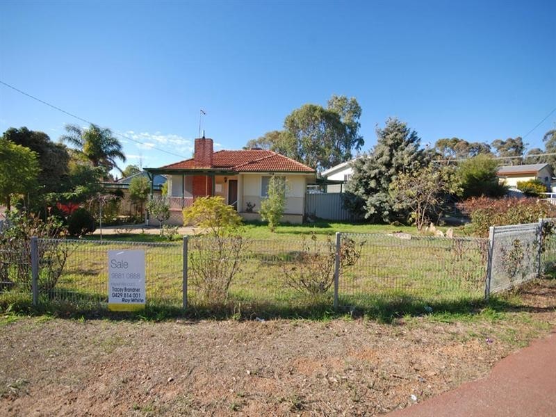 23 Ashworth Crescent, Narrogin WA 6312