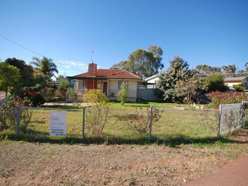 23 Ashworth Crescent, Narrogin WA 6312